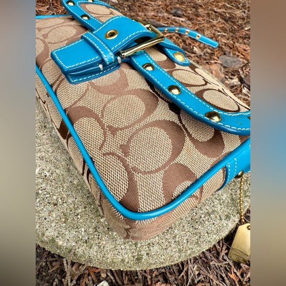 Vintage Coach Studded Blue Crossbody New - Picture 9 of 16